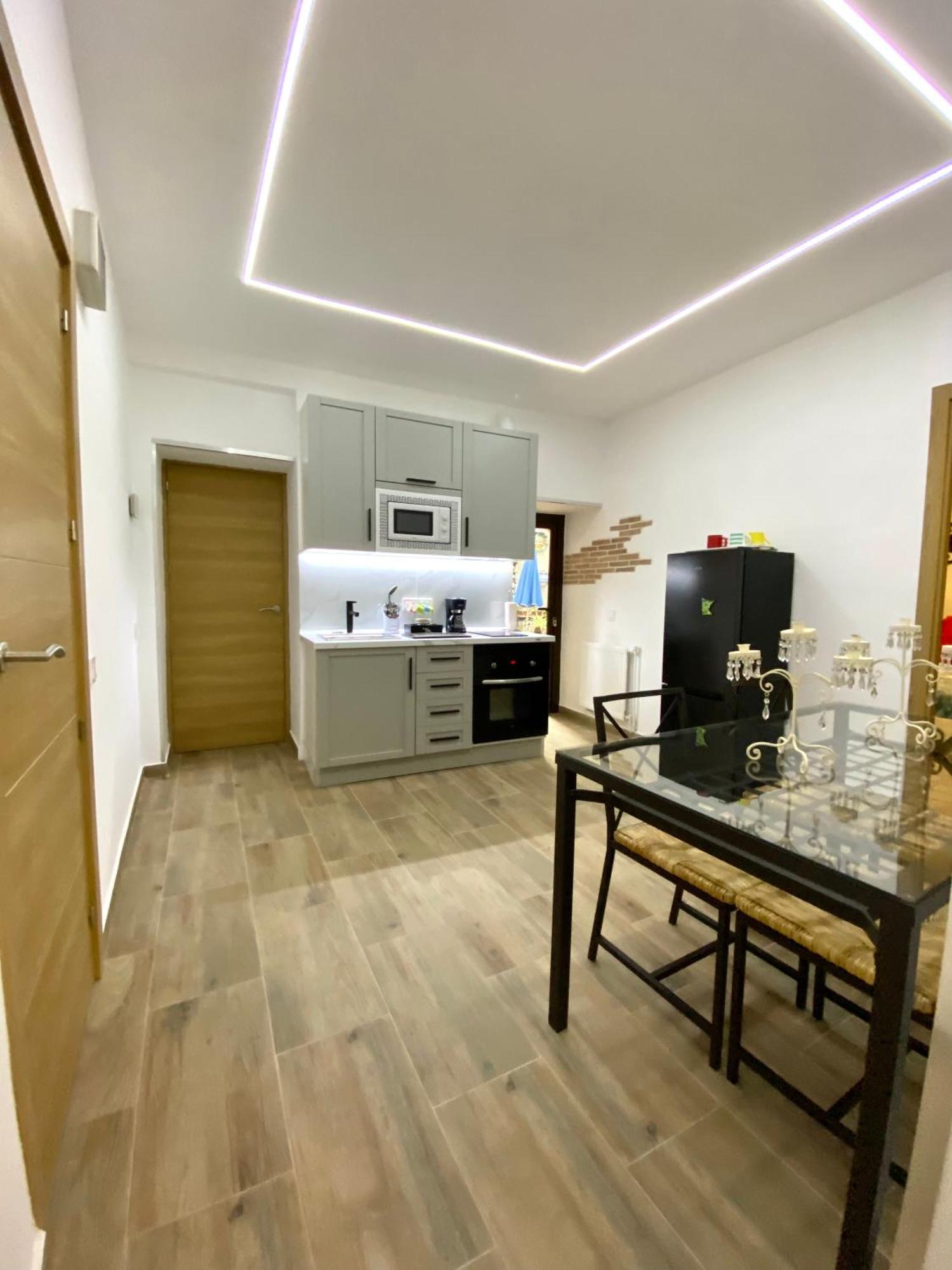 Apartamento Banos Arabes De Cenizal Antes Plaza De Las Fuentes Toledo Exteriör bild
